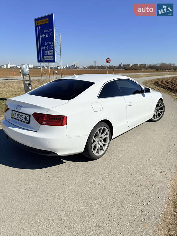 Купе Audi A5 2010 в Киеве фото 2 Купе Audi A5 2010 в Киеве