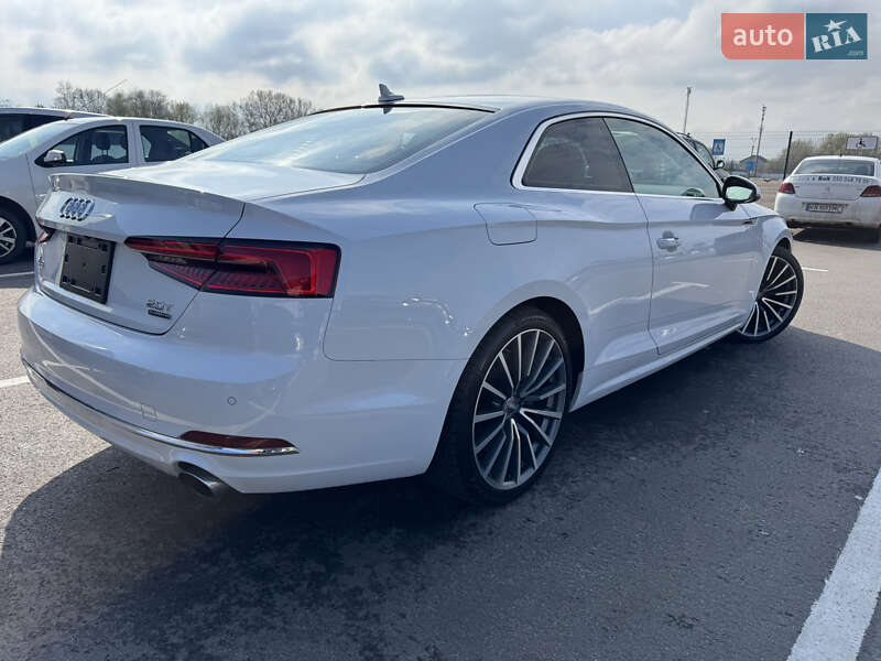 Купе Audi A5 2016 в Киеве
