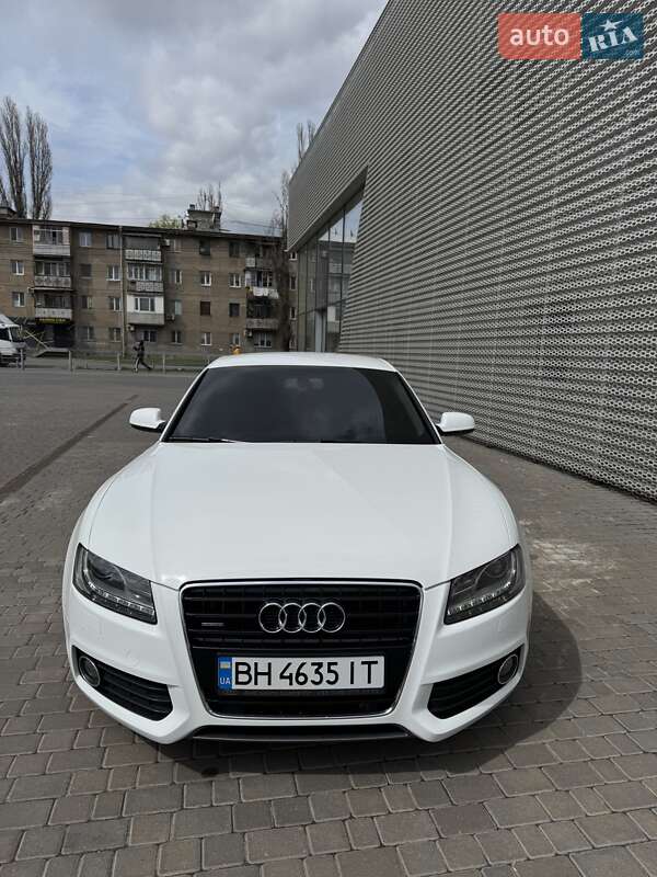Купе Audi A5 2010 в Одесі