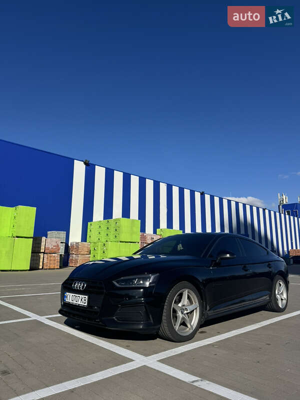 Купе Audi A5 2017 в 
