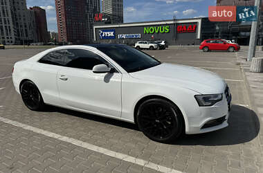 Купе Audi A5 2011 в 