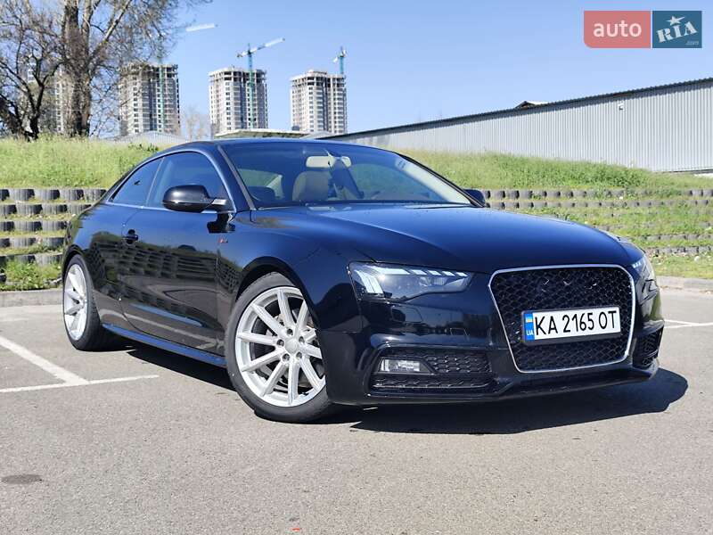 Купе Audi A5 2014 в Києві