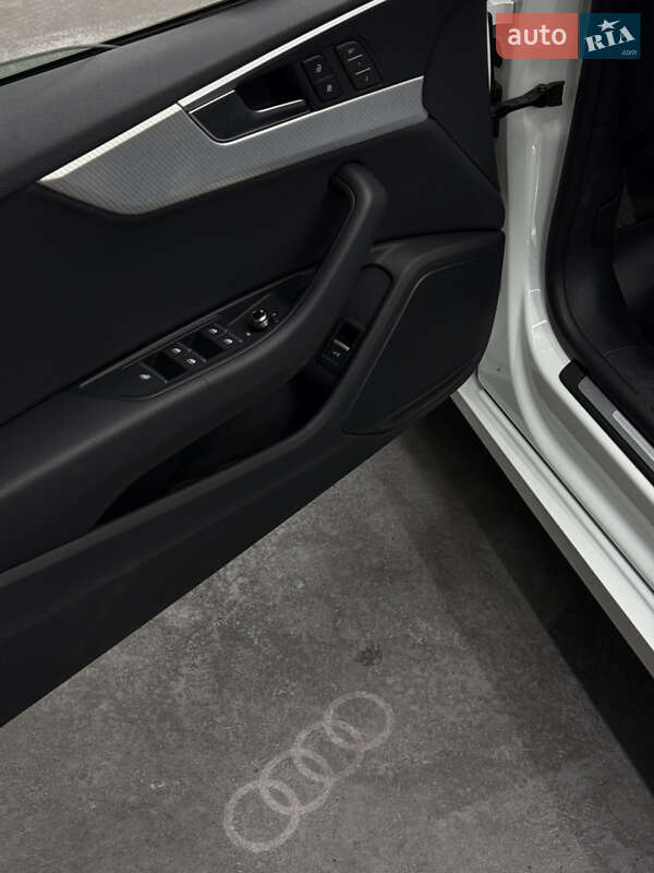Кабриолет Audi A5 2018 в Одессе