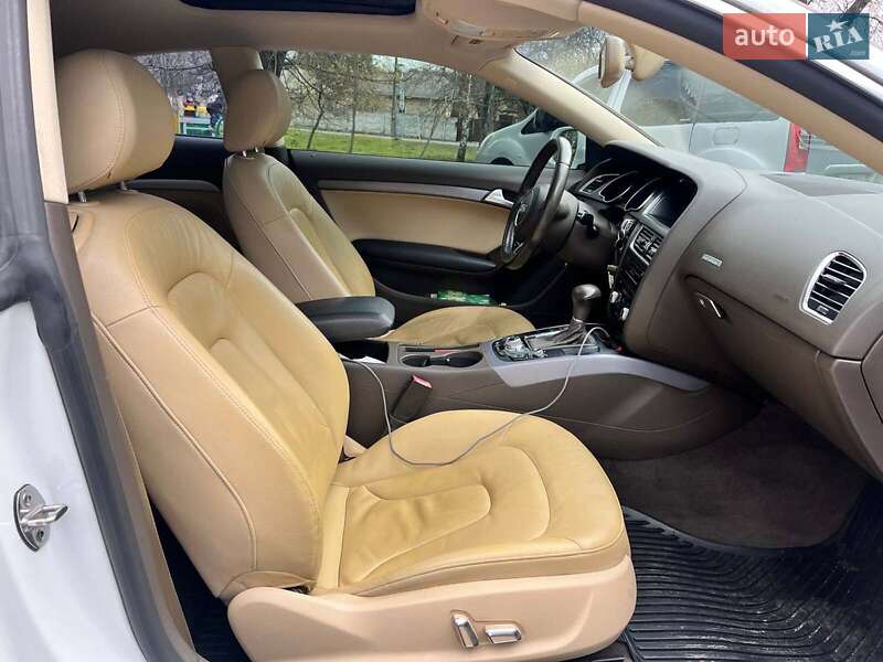 Купе Audi A5 2012 в Киеве