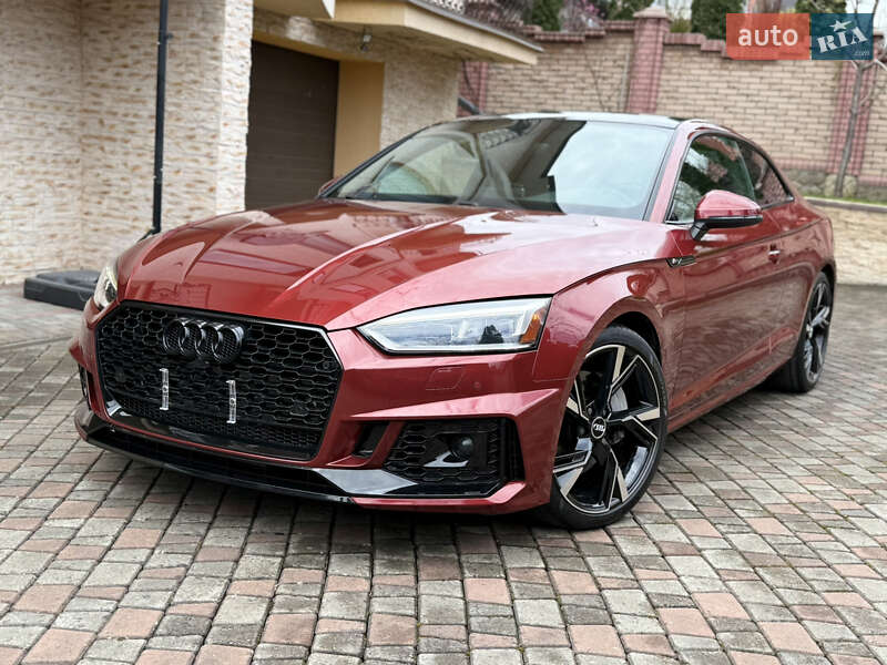Купе Audi A5 2017 в 