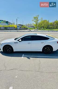 Лифтбек Audi A5 2020 в 