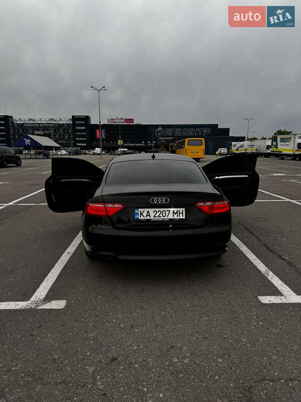 Купе Audi A5 2009 в Киеве