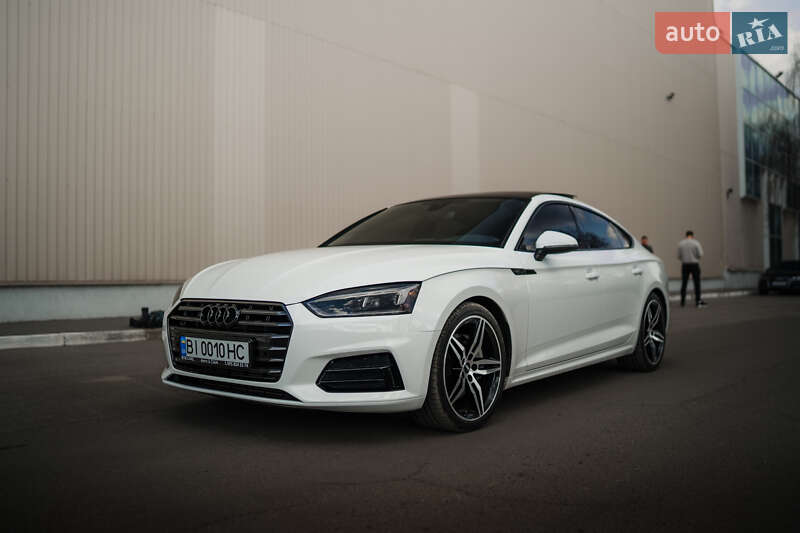 Купе Audi A5 2019 в 