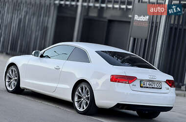 Купе Audi A5 2011 в 