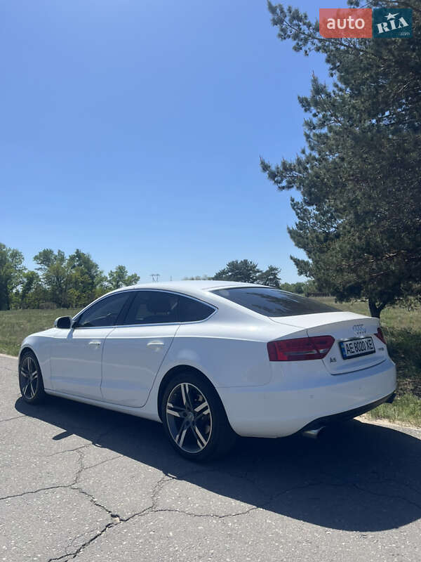 Ліфтбек Audi A5 2011 в Дніпрі