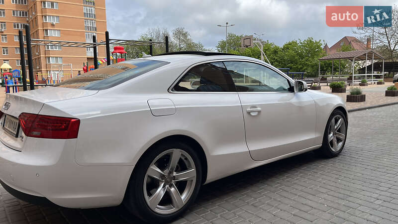 Купе Audi A5 2012 в Одессе