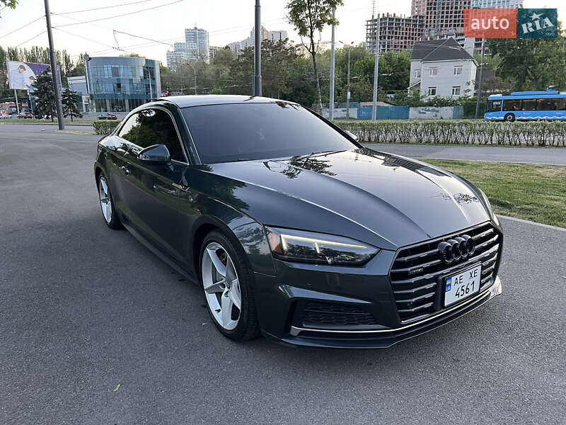 Купе Audi A5 2017 в 