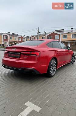 Лифтбек Audi A5 2022 в 