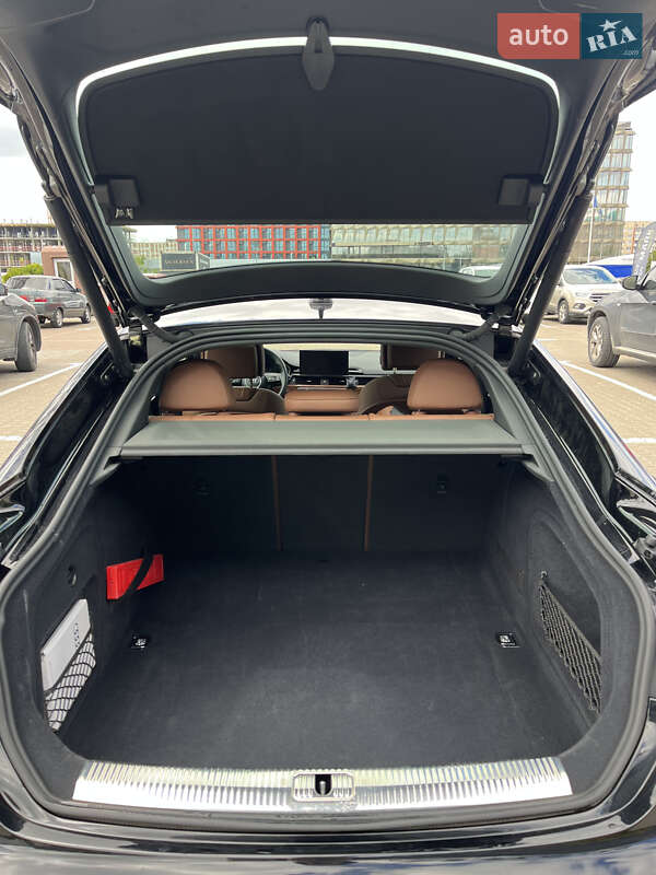 Лифтбек Audi A5 2020 в Львове