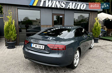 Купе Audi A5 2010 в 