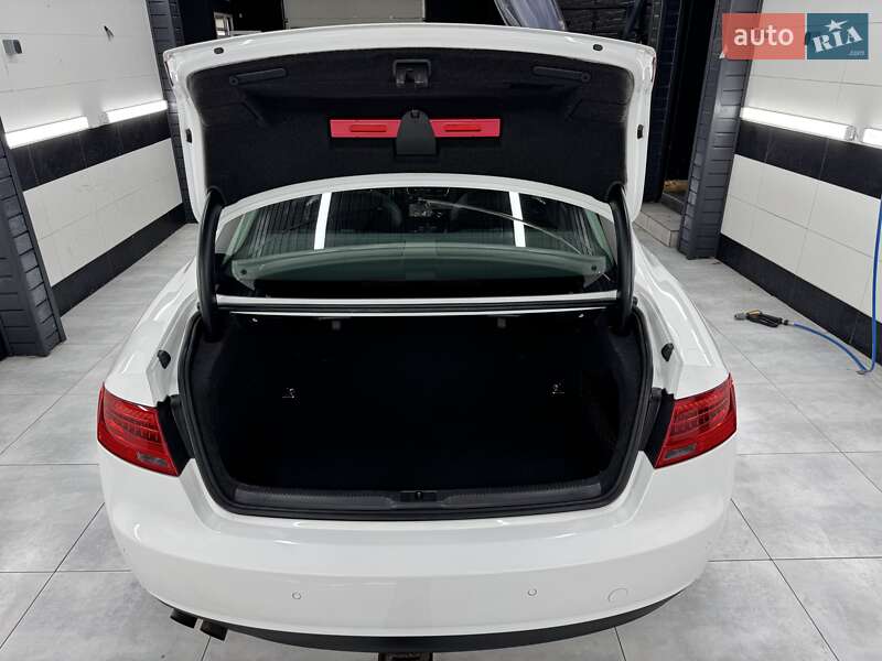 Купе Audi A5 2012 в Киеве