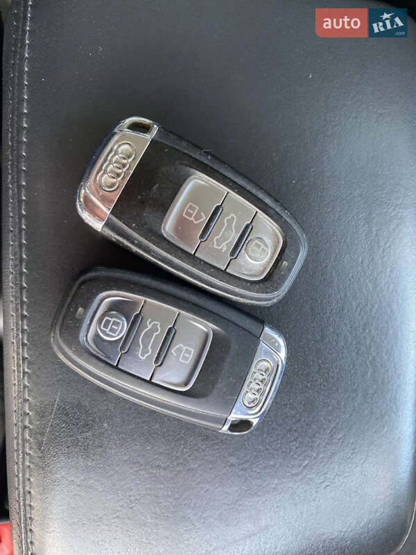 Купе Audi A5 2011 в Ужгороді