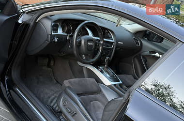 Купе Audi A5 2010 в 