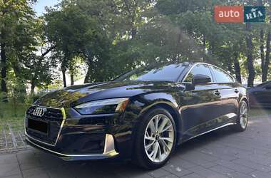 Купе Audi A5 2022 в 