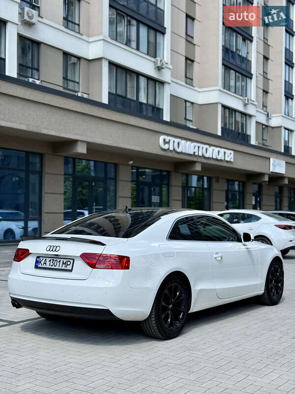 Купе Audi A5 2012 в Киеве