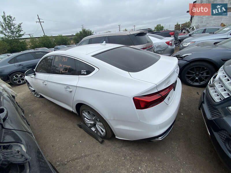 Ліфтбек Audi A5 2020 в 