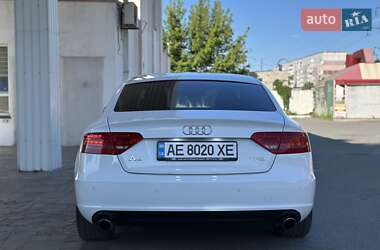 Купе Audi A5 2011 в 