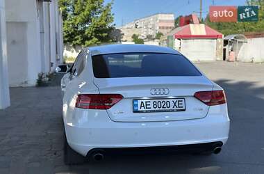 Купе Audi A5 2011 в 