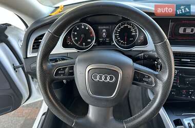 Купе Audi A5 2011 в 