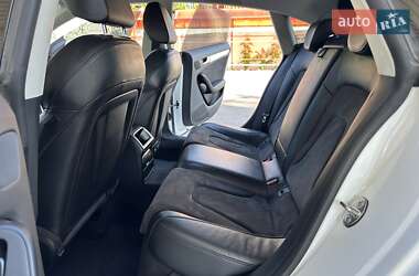 Купе Audi A5 2011 в 