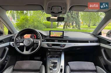 Лифтбек Audi A5 2017 в 