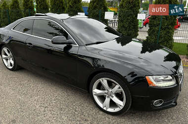 Купе Audi A5 2011 в 