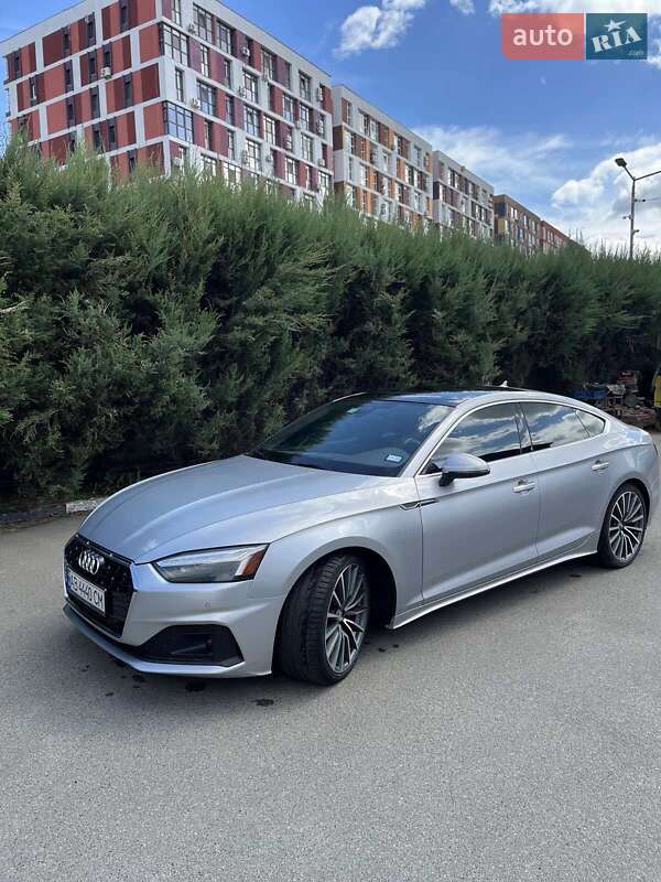 Лифтбек Audi A5 2020 в 