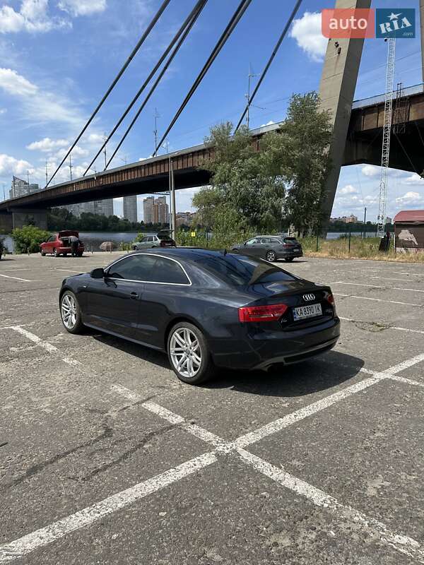 Купе Audi A5 2012 в Києві