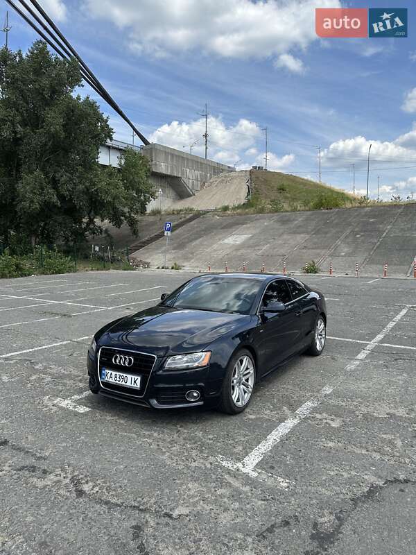 Купе Audi A5 2012 в Києві
