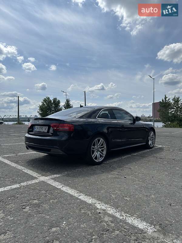 Купе Audi A5 2012 в Киеве