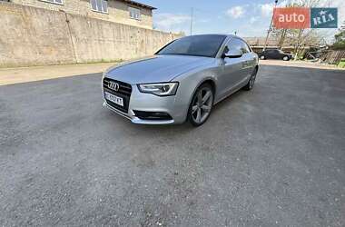 Купе Audi A5 2011 в 