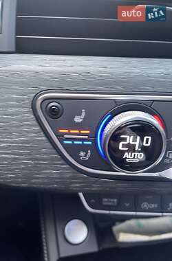 Купе Audi A5 2021 в 