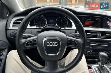 Купе Audi A5 2010 в 