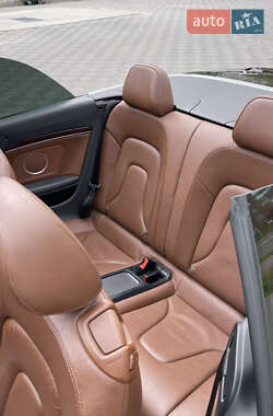 Кабриолет Audi A5 2011 в 