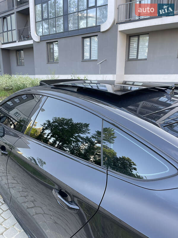 Лифтбек Audi A5 2020 в Львове