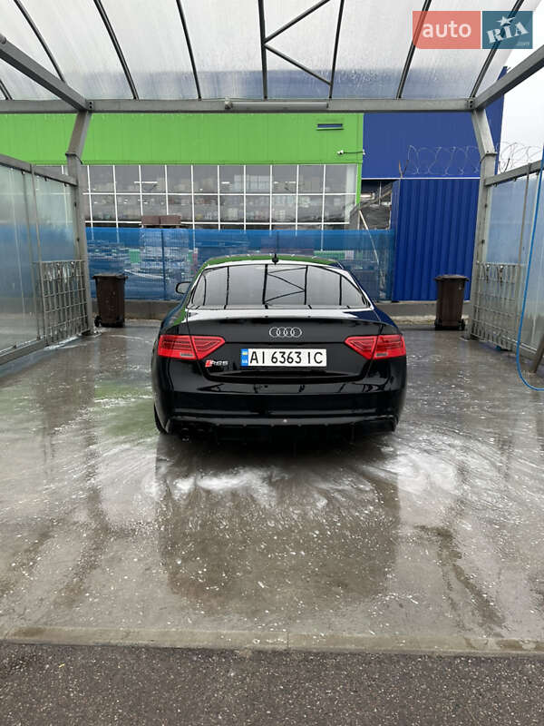 Купе Audi A5 2015 в Києві