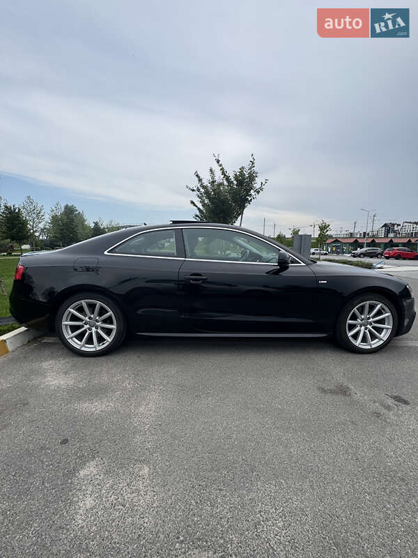 Купе Audi A5 2014 в Ірпені