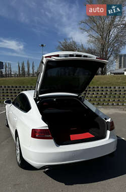 Купе Audi A5 2010 в 