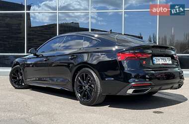 Ліфтбек Audi A5 2022 в 