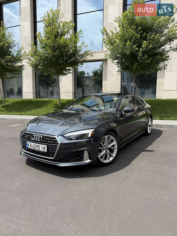 Лифтбек Audi A5 2020 в Киеве