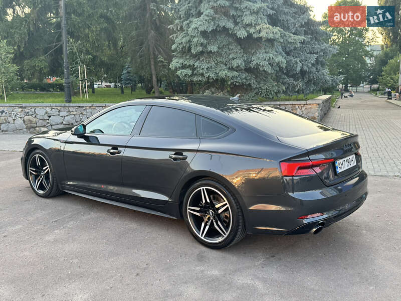 Купе Audi A5 2017 в 