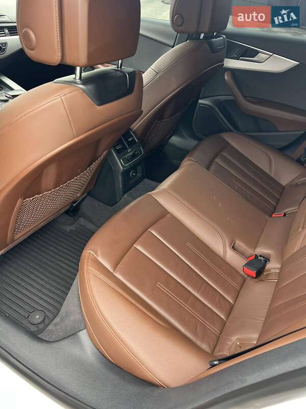 Купе Audi A5 2019 в Ракитном