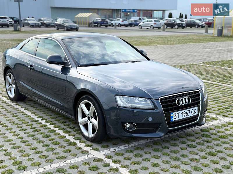 Купе Audi A5 2009 в Херсоне