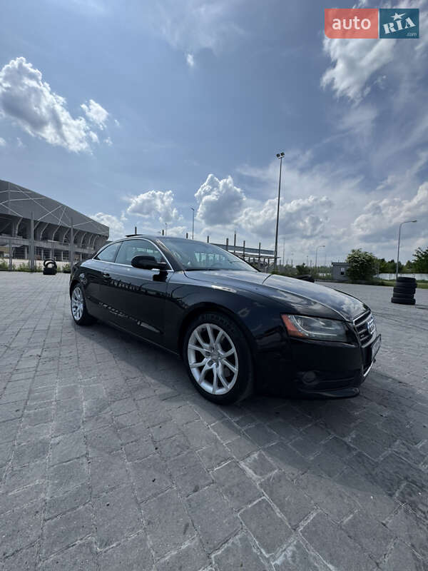 Купе Audi A5 2010 в Львове