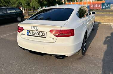 Купе Audi A5 2010 в 
